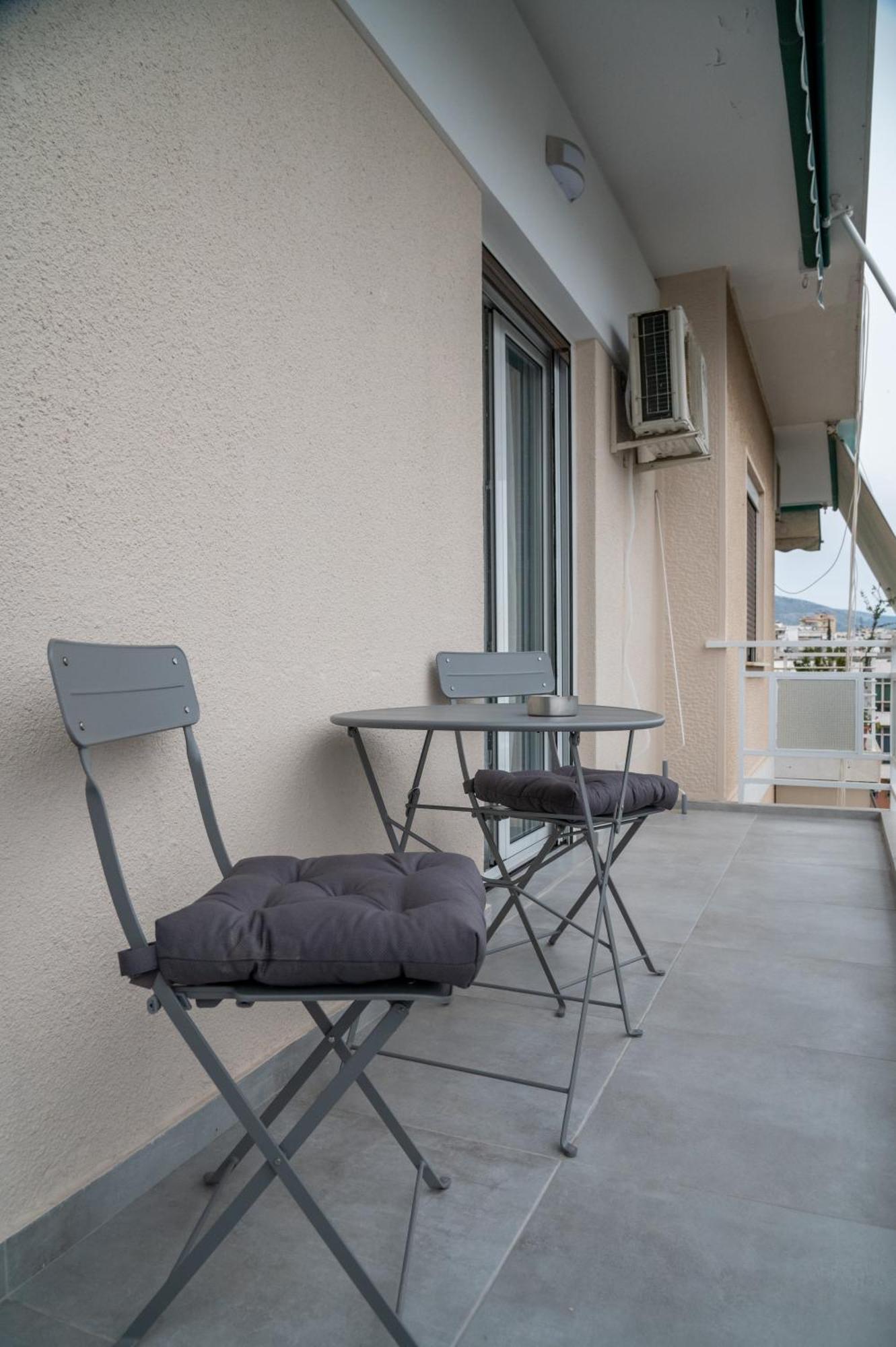 Central Apartment Near To Acropolis Area Aten Exteriör bild