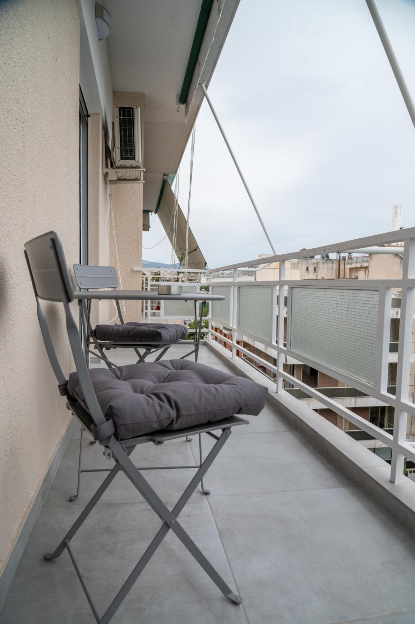 Central Apartment Near To Acropolis Area Aten Exteriör bild